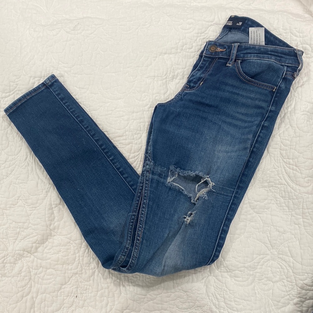 Hollister pants